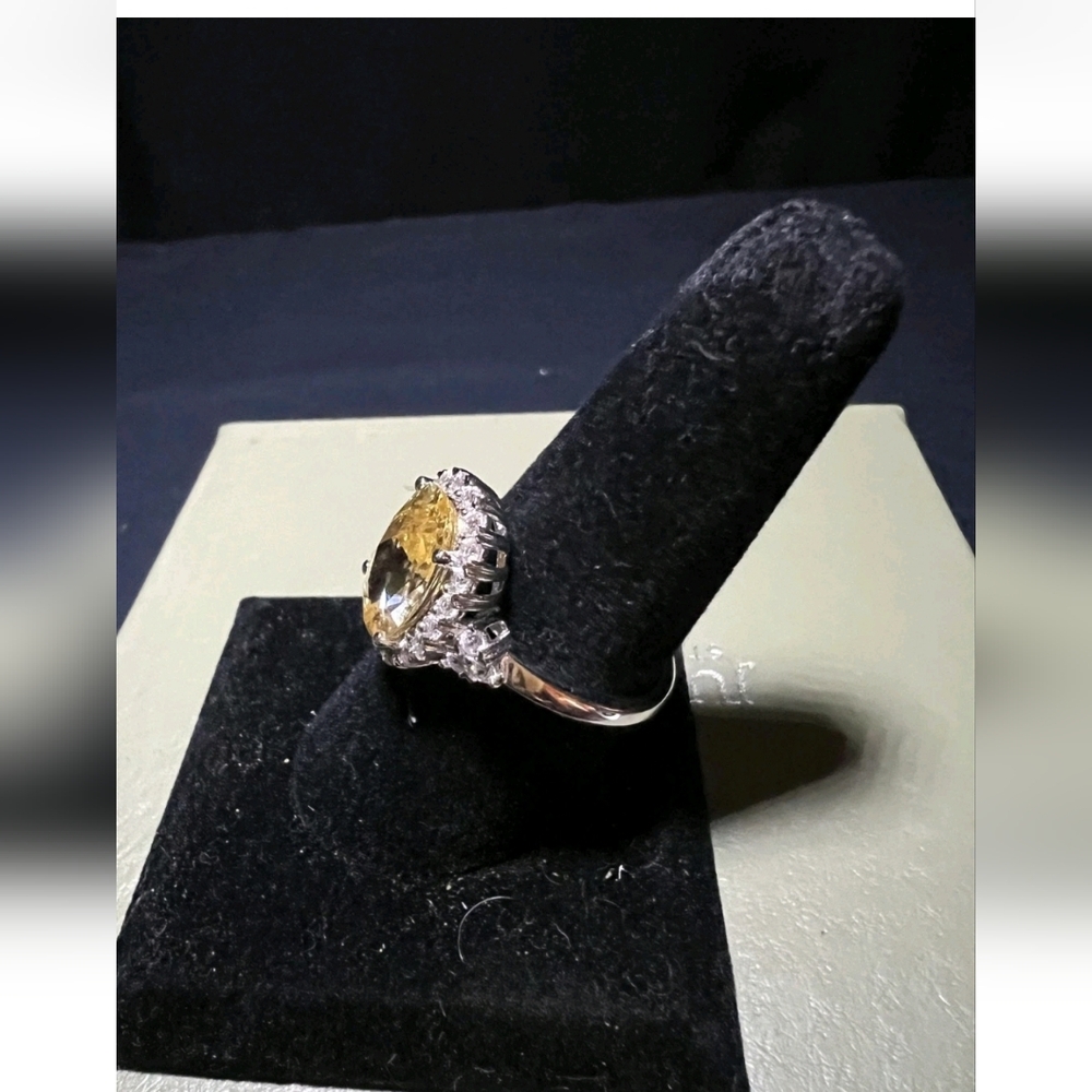 Womans Canary Yellow Sterling Silver Ring Size 9.75 - Picture 2 of 12